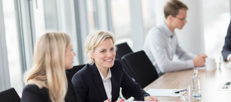 Carmen Rupprecht im Meeting